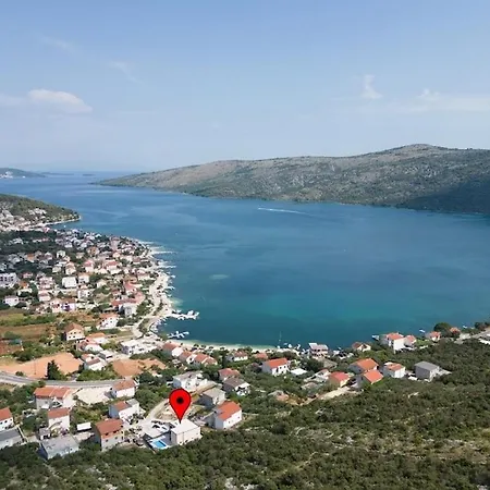 Family Friendly With A Swimming Pool Poljica, Trogir - 21592 Apartment *